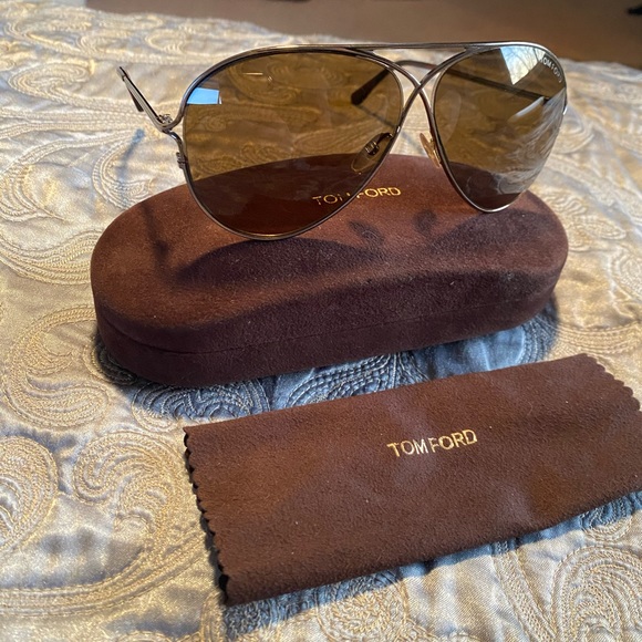 Tom Ford Sunglasses - Picture 5 of 6